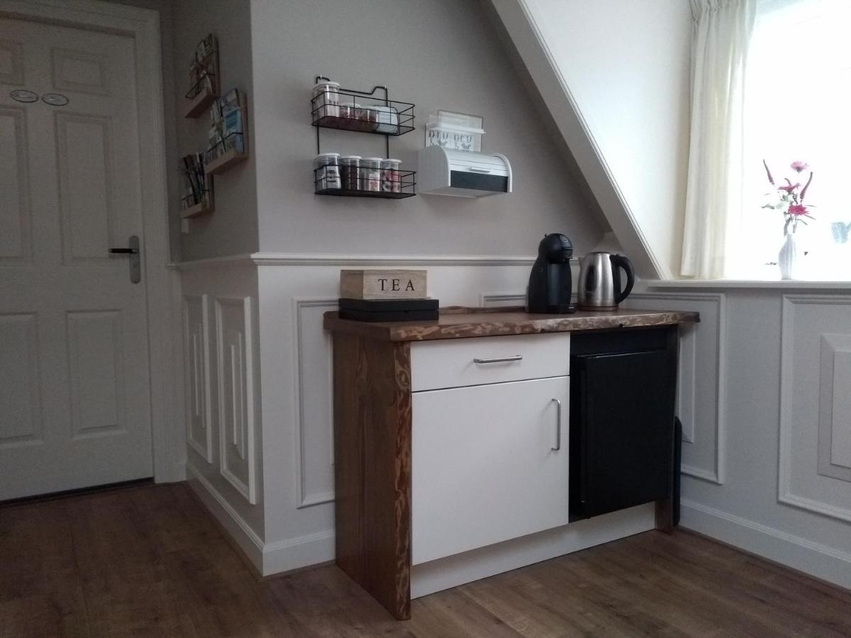 Bed & Breakfast Ons Nest Westwoud Eksteriør billede